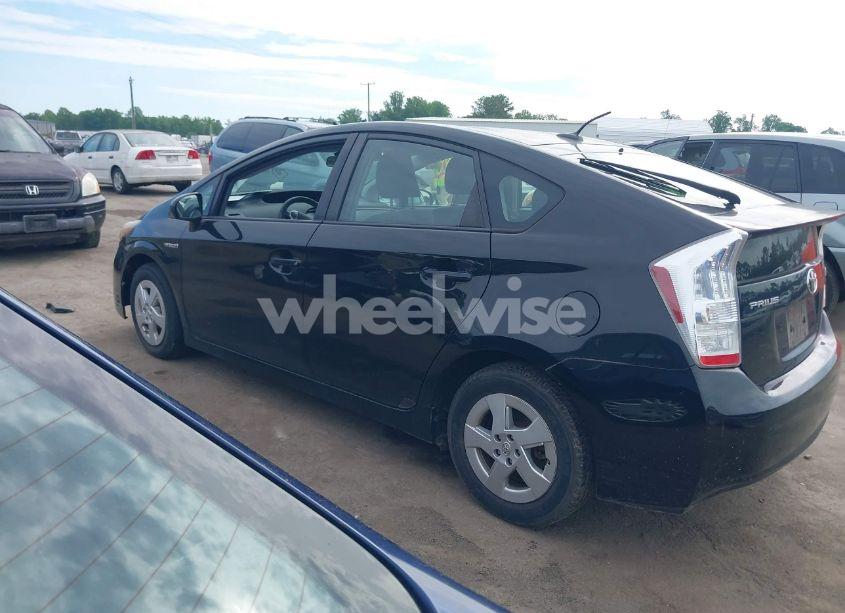 Photo 3 of 2011 Toyota Prius TWO (VIN JTDKN3DU1B0271175)