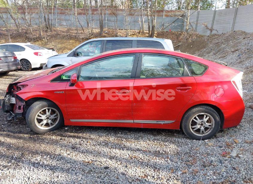 Photo 14 of 2011 Toyota Prius TWO (VIN JTDKN3DU1B1401708)