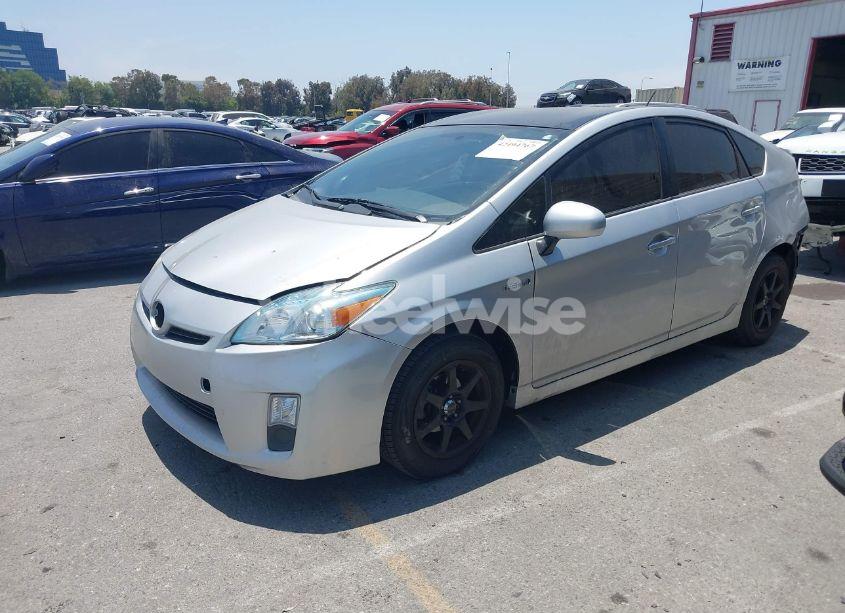 Photo 2 of 2011 Toyota Prius TWO (VIN JTDKN3DU1B1421439)