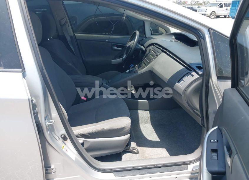 Photo 5 of 2011 Toyota Prius TWO (VIN JTDKN3DU1B1421439)