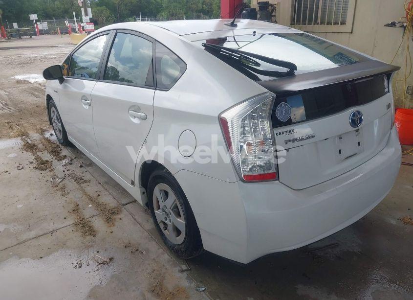 Photo 3 of 2011 Toyota Prius THREE (VIN JTDKN3DU1B5346895)