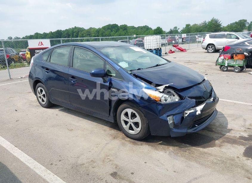 2012 Toyota Prius TWO (VIN JTDKN3DU1C1517380) main photo