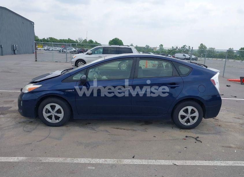 Photo 15 of 2012 Toyota Prius TWO (VIN JTDKN3DU1C1517380)