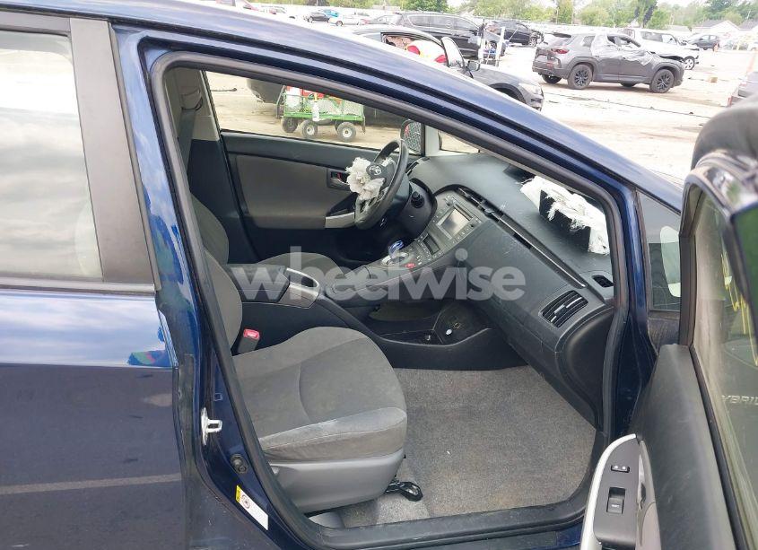 Photo 5 of 2012 Toyota Prius TWO (VIN JTDKN3DU1C1517380)