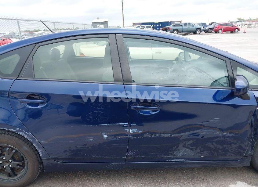 Photo 13 of 2012 Toyota Prius TWO (VIN JTDKN3DU1C1557166)