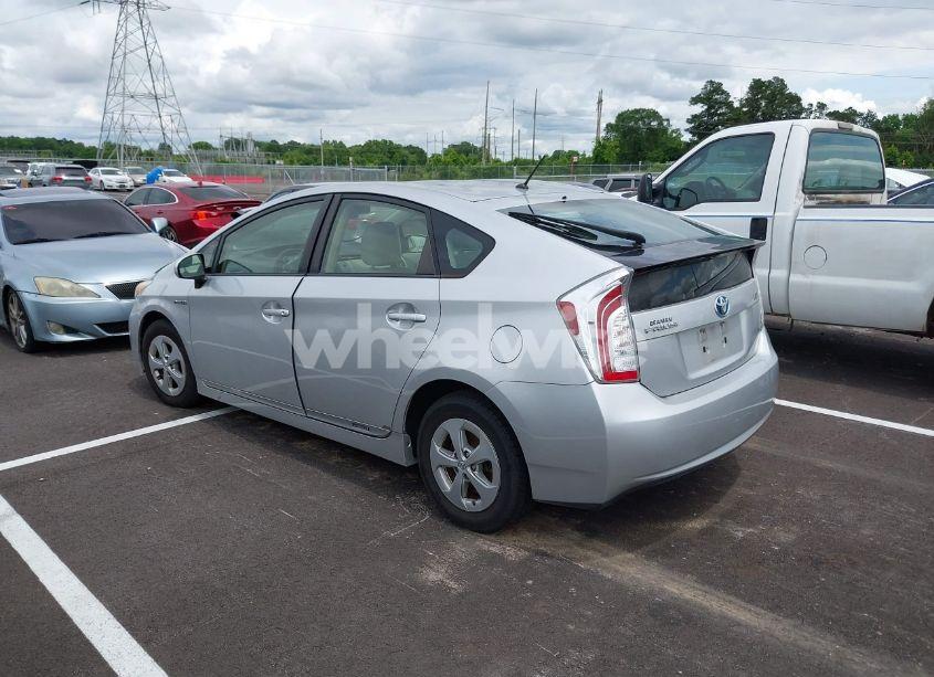 Photo 3 of 2012 Toyota Prius FIVE/FOUR/ONE/THREE/TWO (VIN JTDKN3DU1C5485927)
