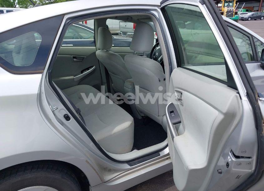 Photo 8 of 2012 Toyota Prius FIVE/FOUR/ONE/THREE/TWO (VIN JTDKN3DU1C5485927)