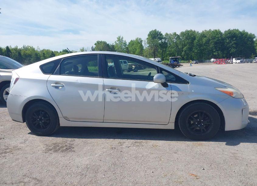 Photo 13 of 2012 Toyota Prius THREE (VIN JTDKN3DU1C5489783)