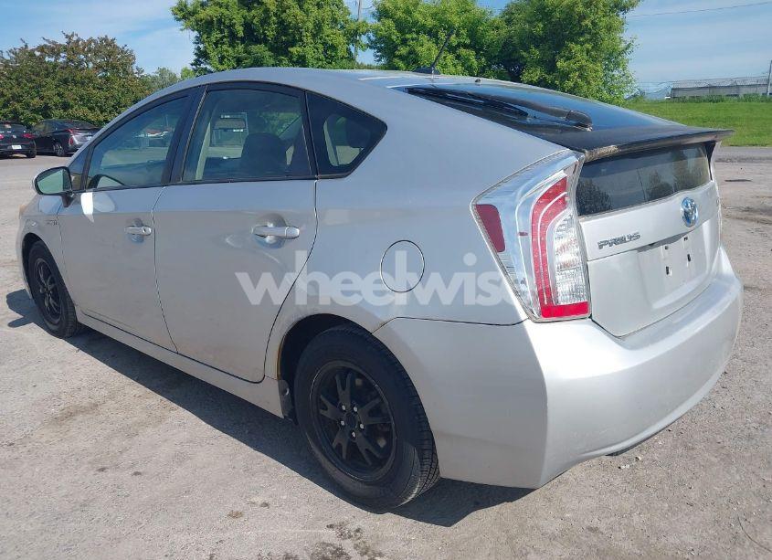 Photo 3 of 2012 Toyota Prius THREE (VIN JTDKN3DU1C5489783)