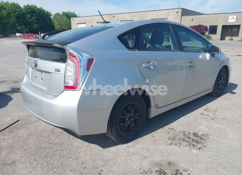 Photo 4 of 2012 Toyota Prius THREE (VIN JTDKN3DU1C5489783)