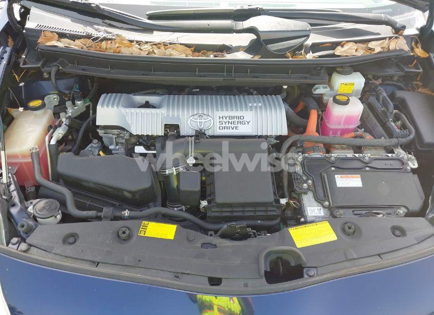 Photo 10 of 2013 Toyota Prius THREE (VIN JTDKN3DU1D0350350)