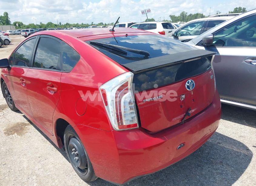 Photo 3 of 2013 Toyota Prius TWO (VIN JTDKN3DU1D0352308)