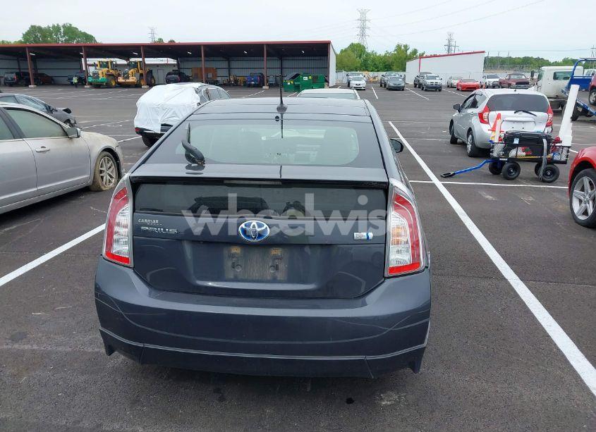 Photo 16 of 2014 Toyota Prius FOUR (VIN JTDKN3DU1E1767592)