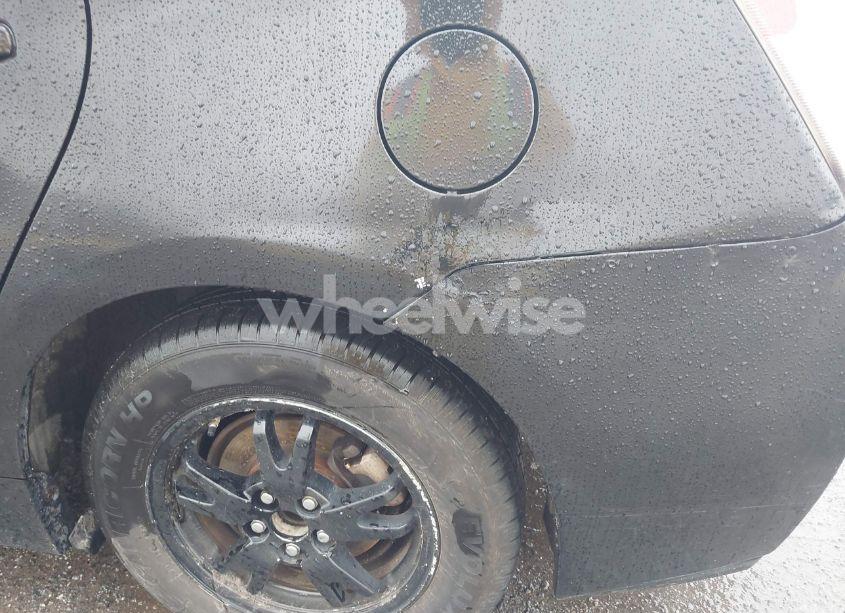 Photo 17 of 2015 Toyota Prius FIVE/FOUR/PERSONA SERIES SPECIAL EDITION/THREE/TWO (VIN JTDKN3DU1F0431223)