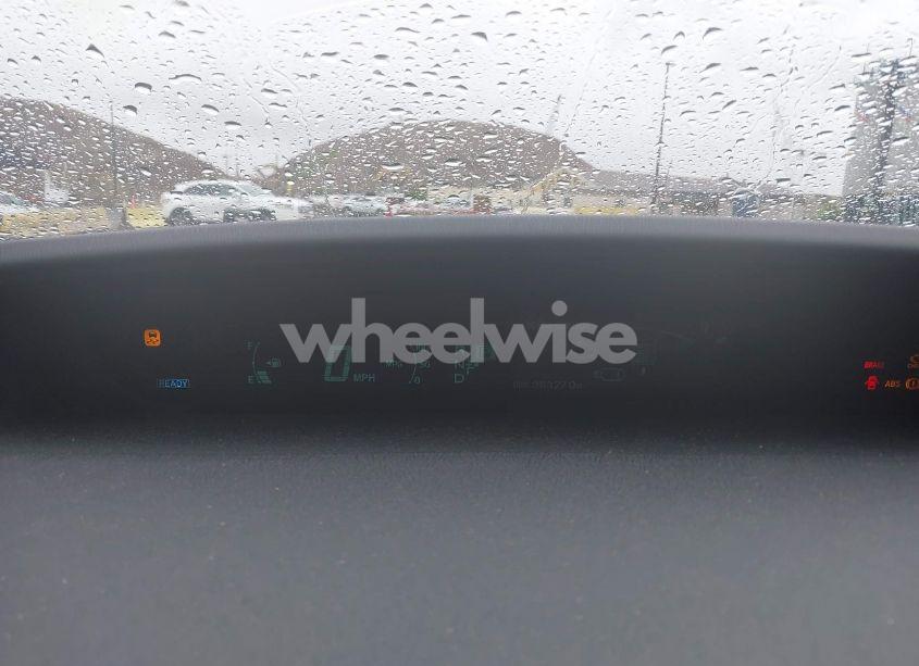 Photo 7 of 2015 Toyota Prius FIVE/FOUR/PERSONA SERIES SPECIAL EDITION/THREE/TWO (VIN JTDKN3DU1F0431223)