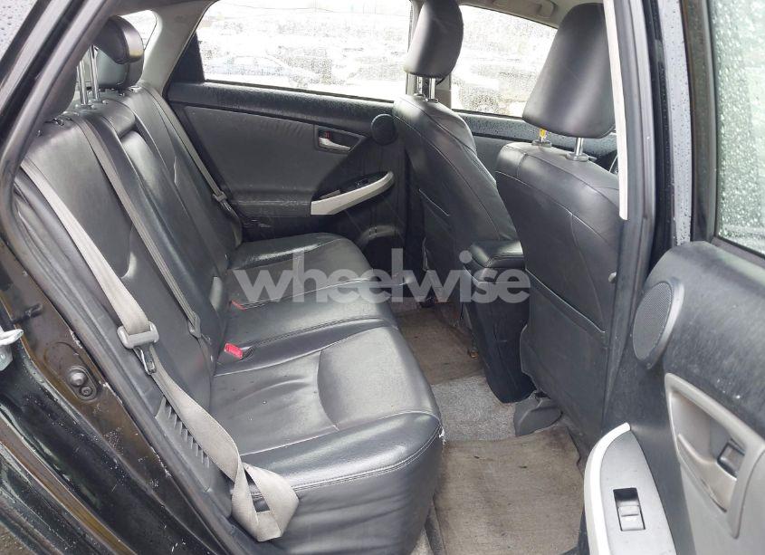 Photo 8 of 2015 Toyota Prius FIVE/FOUR/PERSONA SERIES SPECIAL EDITION/THREE/TWO (VIN JTDKN3DU1F0431223)