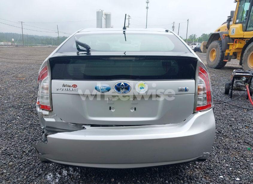 Photo 16 of 2015 Toyota Prius (VIN JTDKN3DU1F0476856)