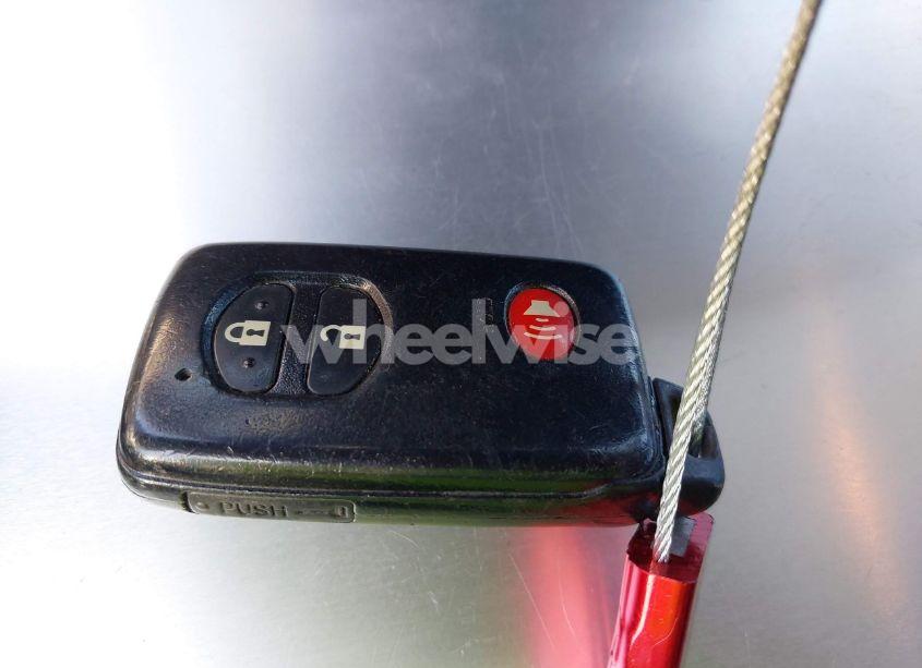 Photo 11 of 2015 Toyota Prius TWO (VIN JTDKN3DU1F1986165)