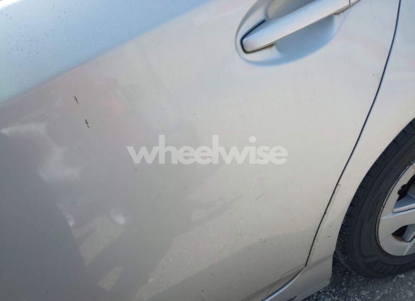 Photo 6 of 2010 Toyota Prius II (VIN JTDKN3DU2A0039229)