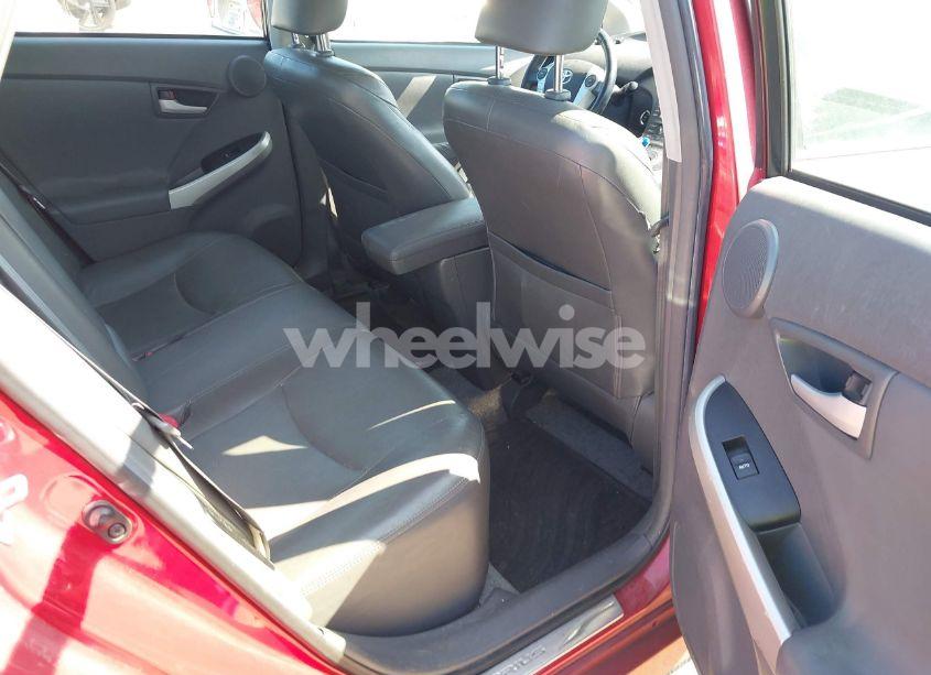 Photo 8 of 2010 Toyota Prius IV (VIN JTDKN3DU2A0039795)