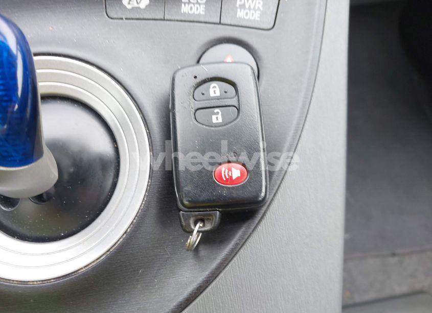 Photo 11 of 2010 Toyota Prius I/II/III/IV/V (VIN JTDKN3DU2A0040462)