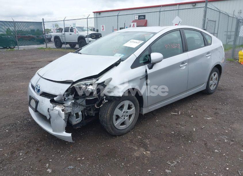 Photo 2 of 2010 Toyota Prius I/II/III/IV/V (VIN JTDKN3DU2A0040462)