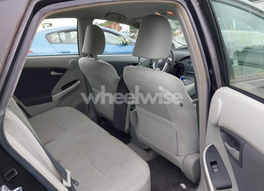 Photo 8 of 2010 Toyota Prius III (VIN JTDKN3DU2A0058833)