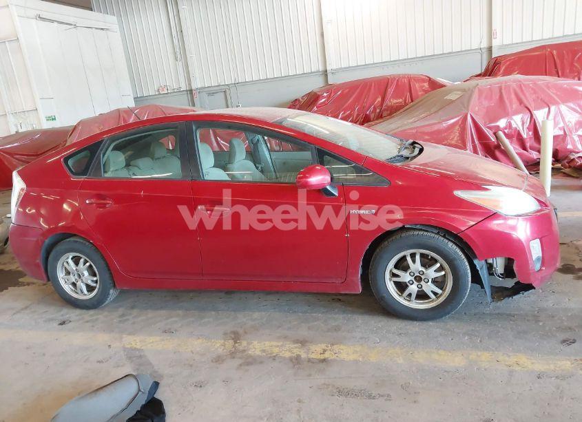 Photo 13 of 2010 Toyota Prius II (VIN JTDKN3DU2A0092870)