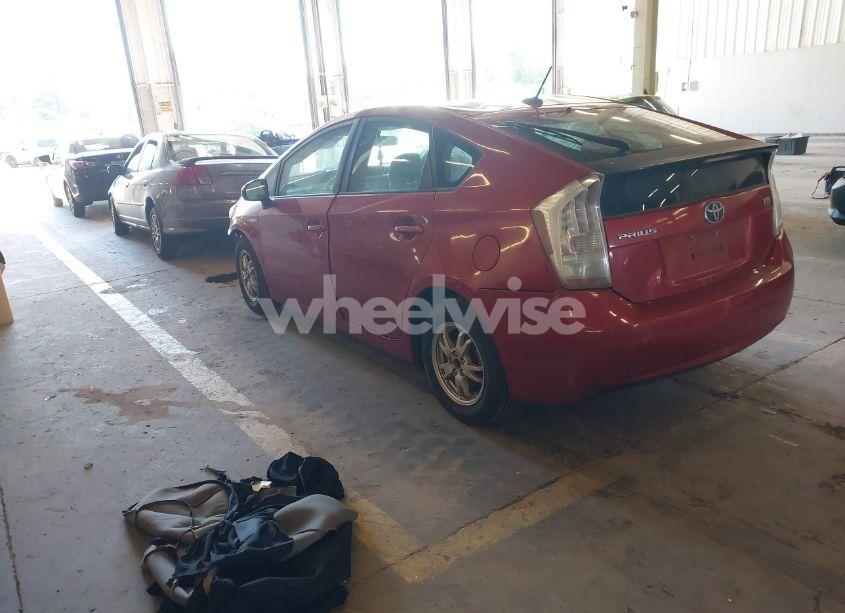 Photo 3 of 2010 Toyota Prius II (VIN JTDKN3DU2A0092870)