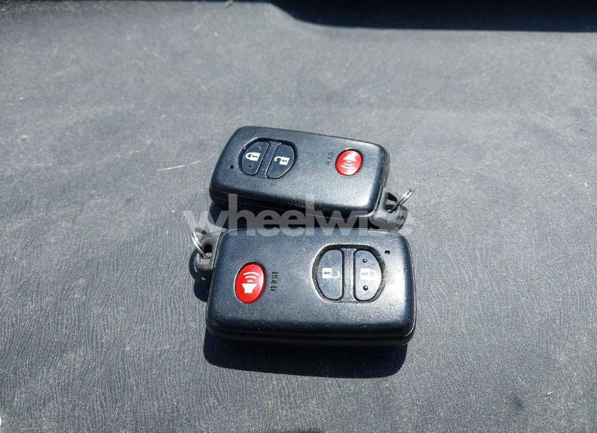 Photo 11 of 2010 Toyota Prius II (VIN JTDKN3DU2A0150976)