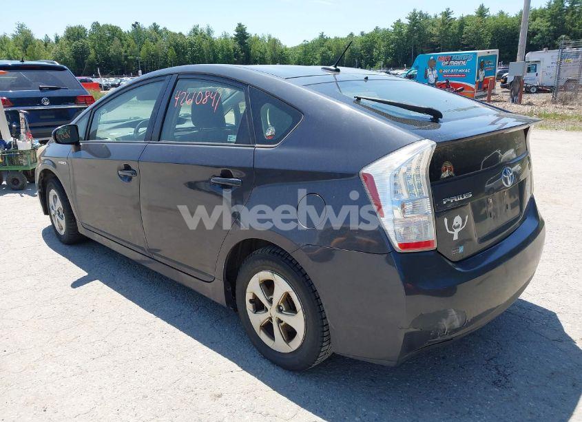 Photo 3 of 2010 Toyota Prius II (VIN JTDKN3DU2A0150976)