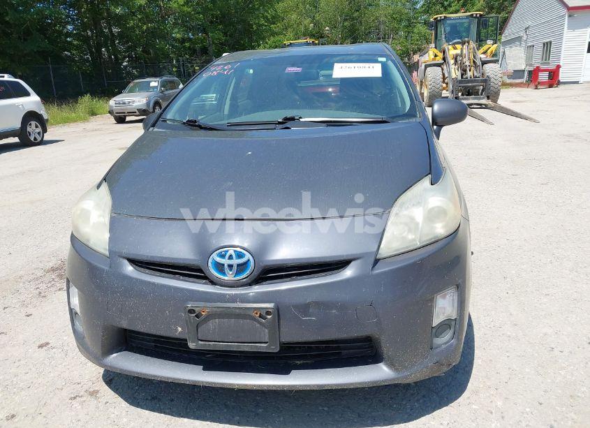 Photo 6 of 2010 Toyota Prius II (VIN JTDKN3DU2A0150976)