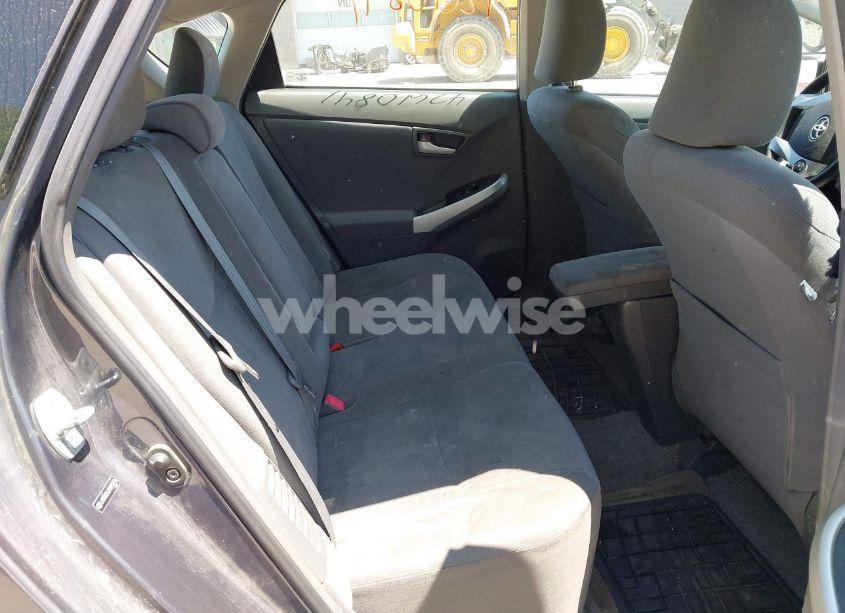 Photo 8 of 2010 Toyota Prius II (VIN JTDKN3DU2A0150976)