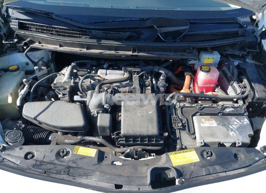 Photo 10 of 2010 Toyota Prius IV (VIN JTDKN3DU2A0170225)