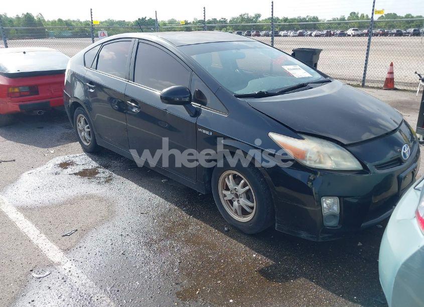 2010 Toyota Prius II (VIN JTDKN3DU2A0203353) main photo