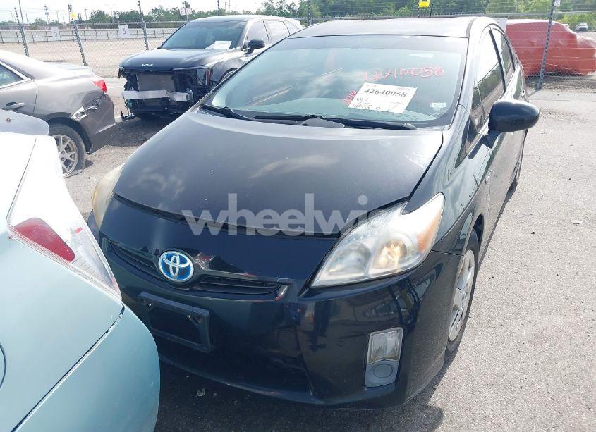 Photo 6 of 2010 Toyota Prius II (VIN JTDKN3DU2A0203353)