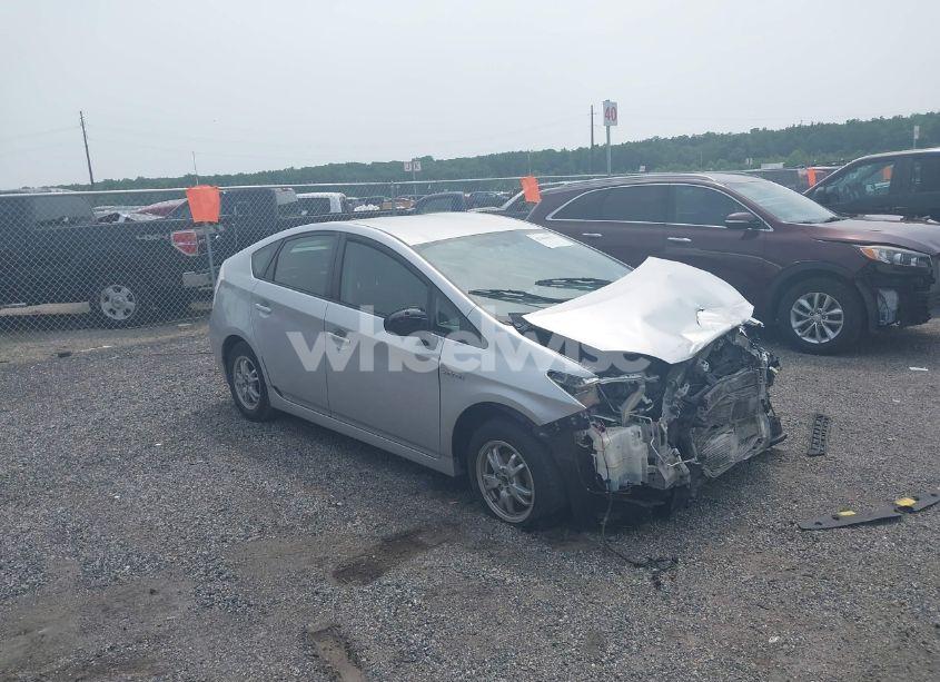 2010 Toyota Prius II (VIN JTDKN3DU2A0221688) main photo