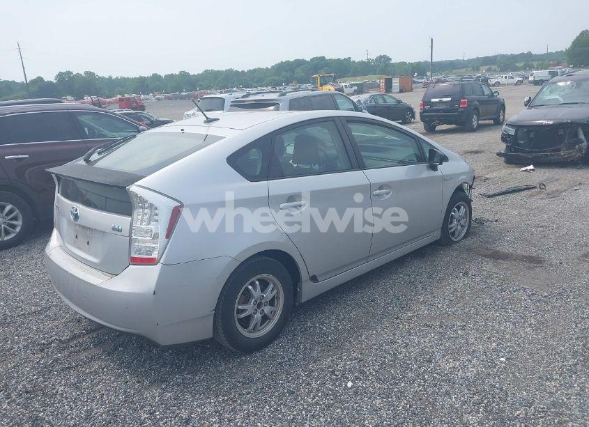 Photo 4 of 2010 Toyota Prius II (VIN JTDKN3DU2A0221688)