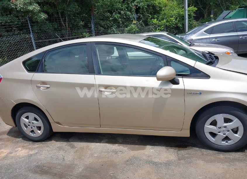 Photo 13 of 2010 Toyota Prius I/II/III/IV/V (VIN JTDKN3DU2A1168503)