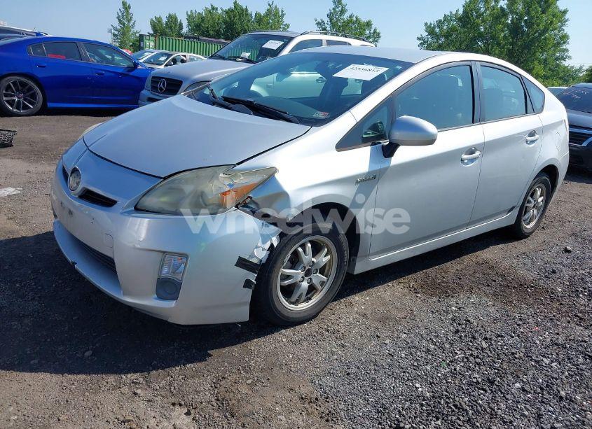 Photo 2 of 2011 Toyota Prius TWO (VIN JTDKN3DU2B0262047)