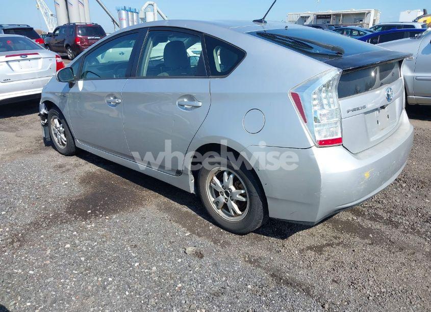 Photo 3 of 2011 Toyota Prius TWO (VIN JTDKN3DU2B0262047)