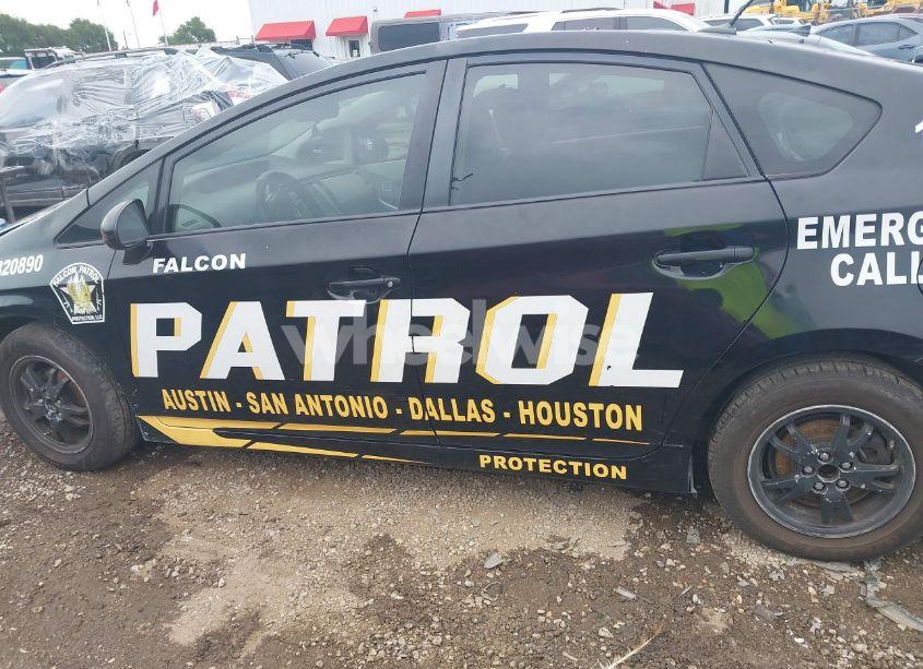 Photo 14 of 2011 Toyota Prius TWO (VIN JTDKN3DU2B0313563)