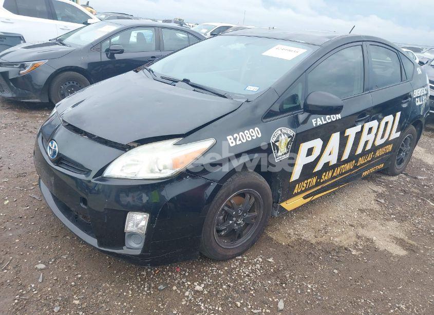 Photo 2 of 2011 Toyota Prius TWO (VIN JTDKN3DU2B0313563)