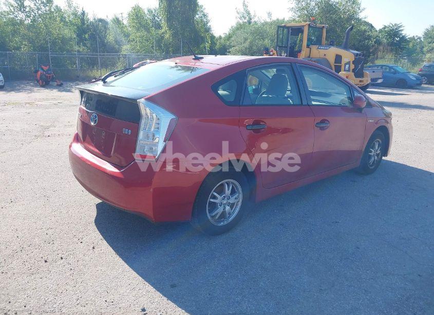 Photo 4 of 2011 Toyota Prius TWO (VIN JTDKN3DU2B0326779)