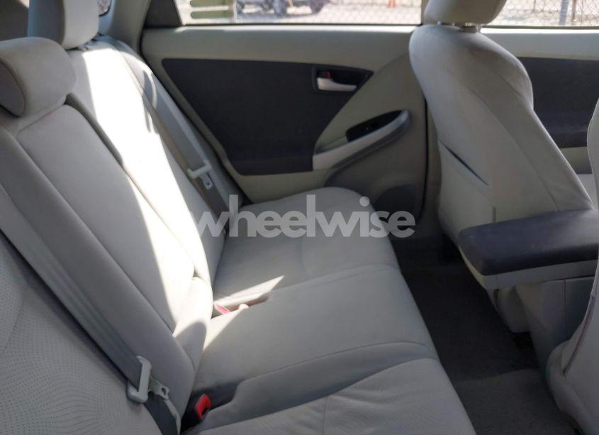 Photo 8 of 2011 Toyota Prius TWO (VIN JTDKN3DU2B0326779)