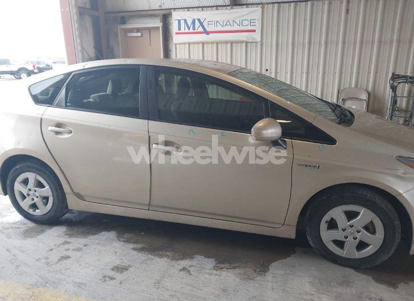 Photo 13 of 2011 Toyota Prius THREE (VIN JTDKN3DU2B1447144)