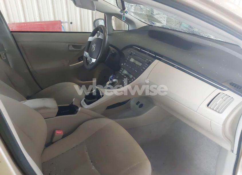 Photo 5 of 2011 Toyota Prius THREE (VIN JTDKN3DU2B1447144)