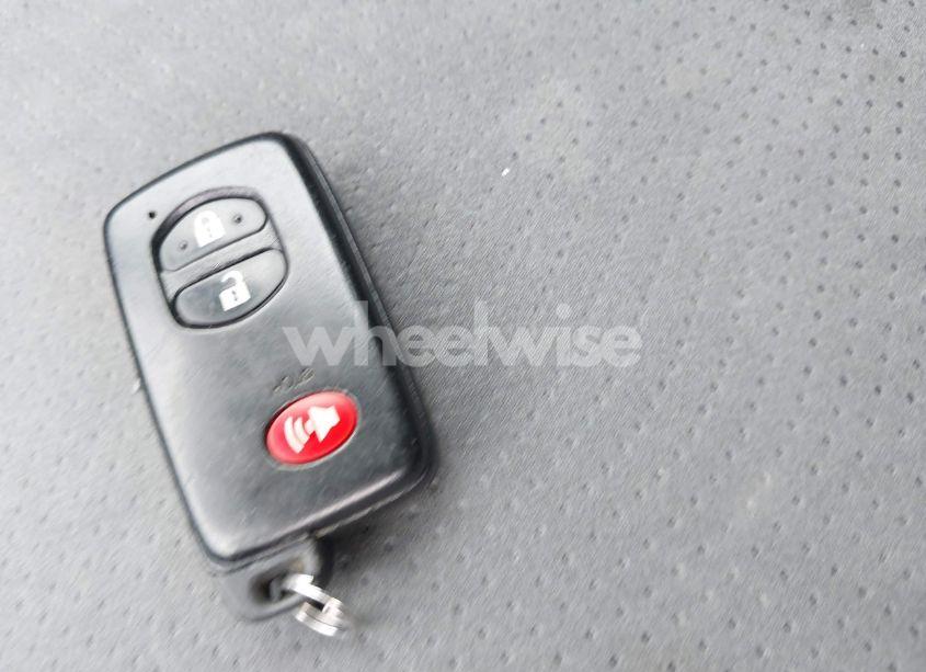 Photo 11 of 2011 Toyota Prius ONE (VIN JTDKN3DU2B1471606)