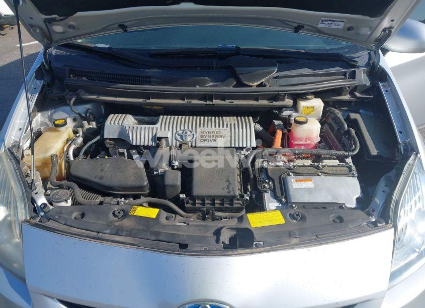 Photo 10 of 2011 Toyota Prius THREE (VIN JTDKN3DU2B5296797)