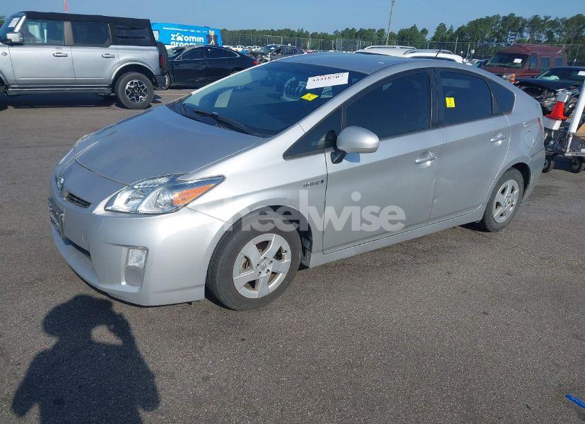 Photo 2 of 2011 Toyota Prius THREE (VIN JTDKN3DU2B5296797)